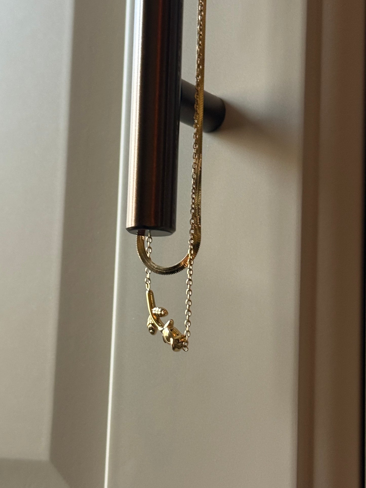 Necklace Rose